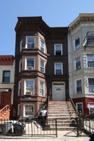 449 51st St Apartments