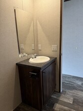 408 Parker St in Oak Grove, KY - Building Photo - Building Photo