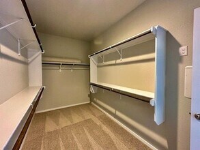 140 Keltic Dr in Kyle, TX - Building Photo - Building Photo