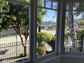 118 1st St, Unit Walk to the Beach in Santa Cruz, CA - Foto de edificio - Building Photo