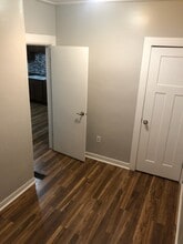 9647 S Ave N, Unit 2F in Chicago, IL - Building Photo - Building Photo