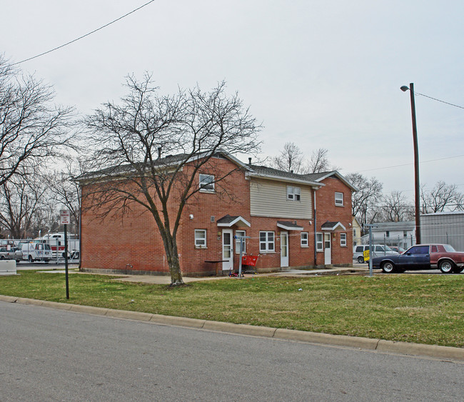 1358 Klobdenz Ave in Springfield, OH - Building Photo - Building Photo