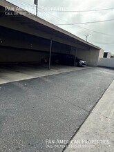 812 N Azusa Ave in West Covina, CA - Foto de edificio - Building Photo