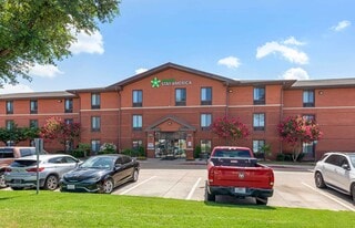 Furnished Studio-Arlington - Six Flags in Arlington, TX - Building Photo