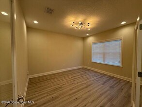 4570 Hebron Dr in Merritt Island, FL - Building Photo - Building Photo