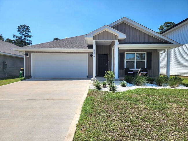 5379 Peach Dr