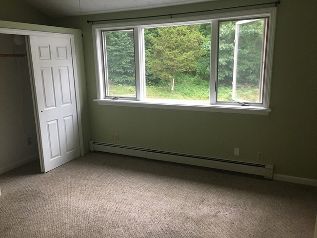 15 Meadowbrook Rd in Grafton, MA - Building Photo - Building Photo