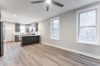 1725 N Honore St in Chicago, IL - Building Photo - Building Photo