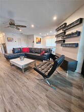 3483 Emerald Oaks Dr in Hollywood, FL - Building Photo - Building Photo