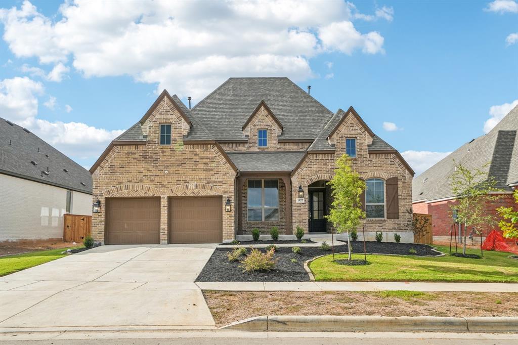 1927 Privet Rd in Canyon Lake, TX - Building Photo