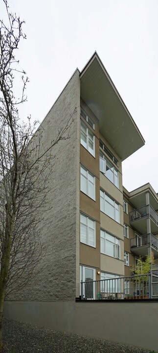 1026 Fort St in Victoria, BC - Building Photo