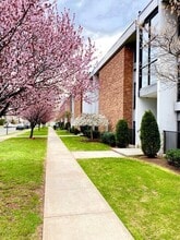 The Rahway Collection in Rahway, NJ - Foto de edificio - Building Photo