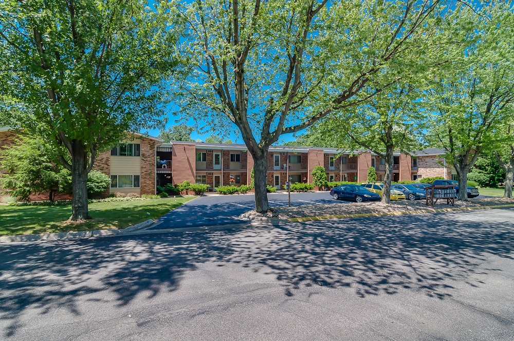 Hillcrest & Ridgeview Apartments in Stevensville, MI - Foto de edificio