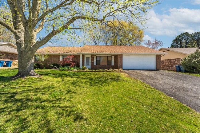 property at 1503 SE S St