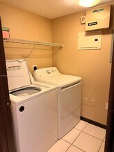 2457 Centergate Dr, Unit 207 in Miramar, FL - Building Photo - Building Photo
