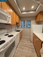 2061 Vanderslice Ave in Walnut Creek, CA - Building Photo - Building Photo