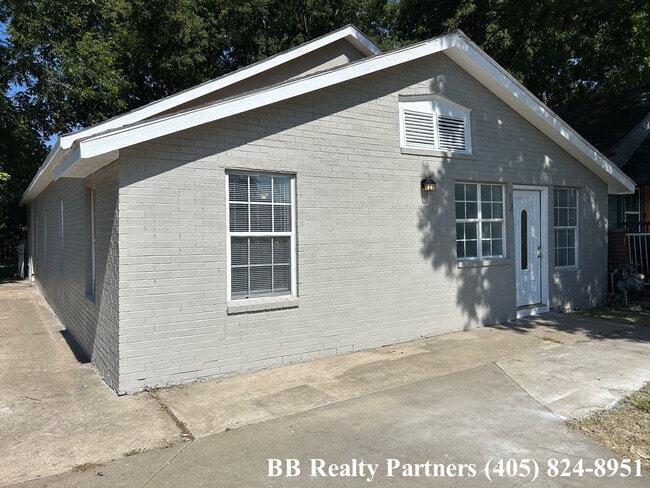 10 S Yorktown Ave in Tulsa, OK - Building Photo - Building Photo