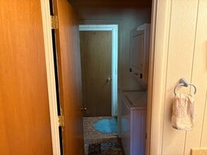 1496 Apple Valley Dr in South Lake Tahoe, CA - Building Photo - Building Photo