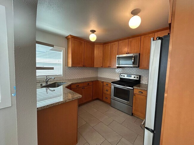 5128 S 9th St in Tacoma, WA - Building Photo - Building Photo