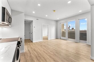 24-28 Mt Pleasant St in Somerville, MA - Foto de edificio - Building Photo