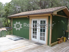 83 Lagarto Rd in Tijeras, NM - Building Photo - Building Photo