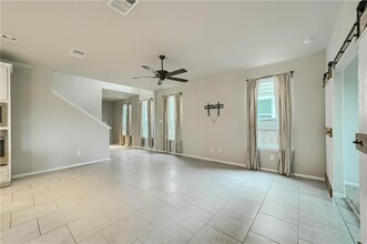5820 Ravenna Ln in Round Rock, TX - Foto de edificio - Building Photo