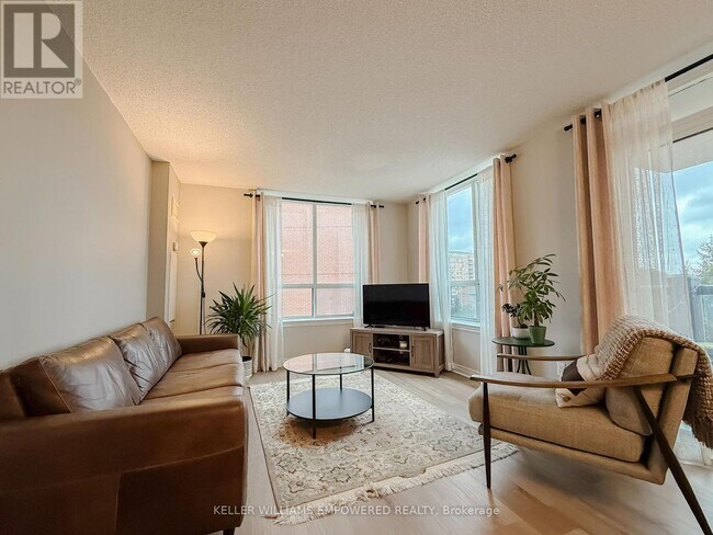 51 Times Ave in Markham, ON - Building Photo - Building Photo