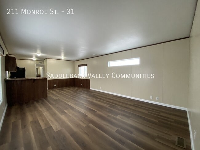 211 Monroe St in Rawlins, WY - Building Photo - Building Photo