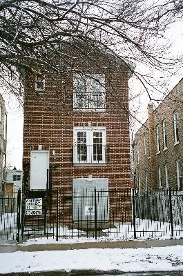 1422 S St Louis St in Chicago, IL - Building Photo