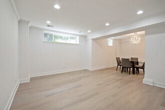 4209 N Keystone Ave in Chicago, IL - Building Photo - Building Photo