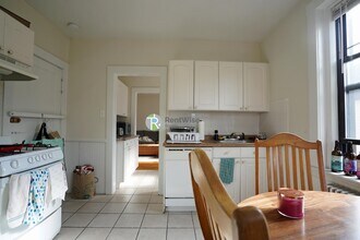 39 Clinton St, Unit 3 in Cambridge, MA - Building Photo - Building Photo