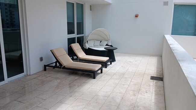 property at 401 N Birch Rd