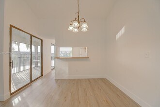 950 Constitution Dr in Homestead, FL - Building Photo - Building Photo