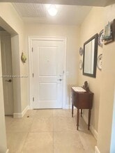 16102 Emerald Estates Dr in Weston, FL - Building Photo - Building Photo