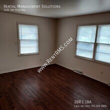 2405 SW High Ave in Topeka, KS - Building Photo - Building Photo