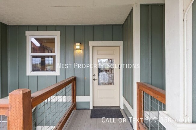 6432 Melby Way NE in Moses Lake, WA - Building Photo - Building Photo