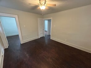 5 O Neil Ct in Champaign, IL - Building Photo - Building Photo