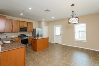 3 Garden Ridge Ct in Manvel, TX - Building Photo - Building Photo