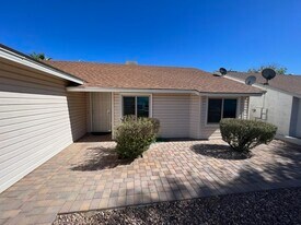 15641 N 63rd Way in Scottsdale, AZ - Building Photo