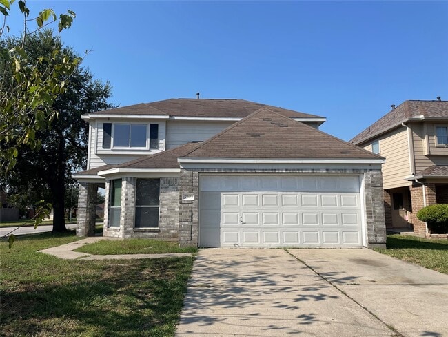 property at 7303 Foxshadows Ln