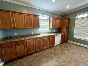 98 Melrose Dr in Somerset, KY - Building Photo - Building Photo