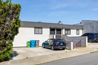 357 Upper Ter in San Francisco, CA - Building Photo - Building Photo