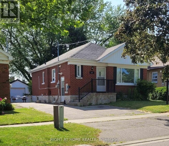 property at 202 Cadillac Ave S