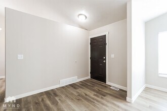 1340 N 3850 W in West Point, UT - Foto de edificio - Building Photo