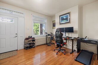 316 Kaercher St in Pittsburgh, PA - Building Photo - Building Photo