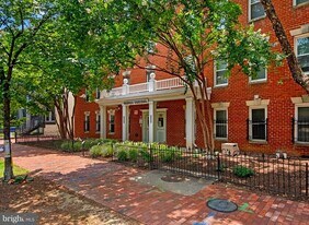 730 11th St NE in Washington, DC - Building Photo