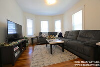 554 Washington St, Unit 1 in Boston, MA - Building Photo - Building Photo