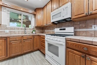 433 E Mason St in Azusa, CA - Building Photo - Building Photo