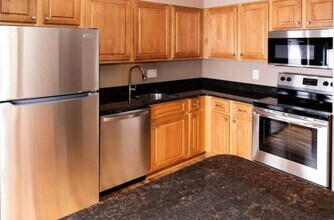 4355 Maryland Ave in St. Louis, MO - Foto de edificio - Building Photo