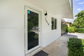 15210 SW 304th St in Homestead, FL - Building Photo - Building Photo